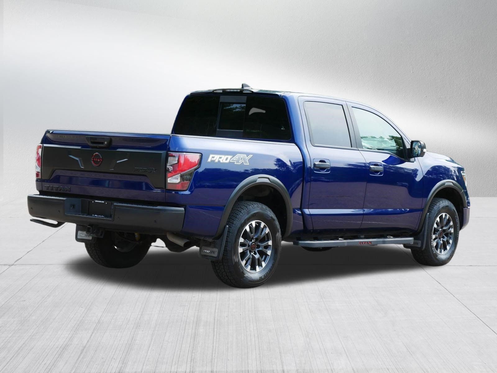 Certified 2024 Nissan Titan PRO-4X w/ Pro-4x Convenience Package AWD/4WD image 7