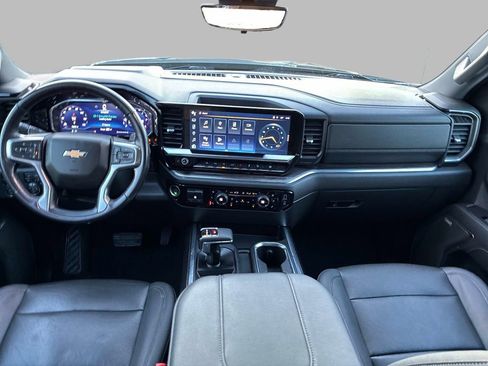 Used 2023 Chevrolet Silverado 1500 LTZ w/ Technology Package AWD/4WD image 16