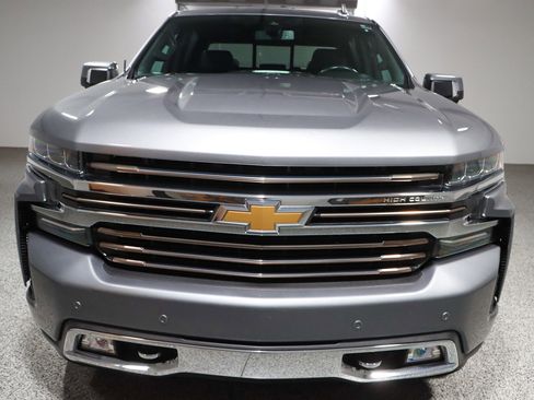 Used 2021 Chevrolet Silverado 1500 High Country w/ Safety Package II image 4