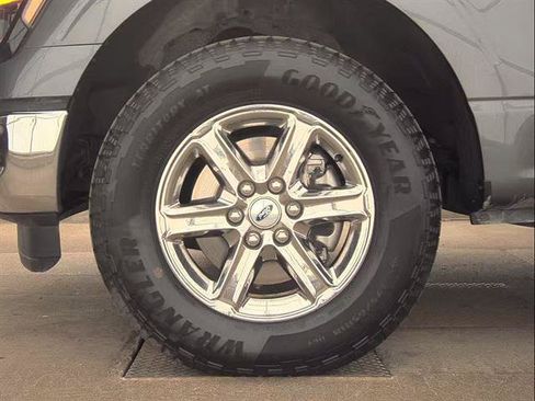 Used 2025 Ford F150 XLT w/ Equipment Group 301A Standard AWD/4WD image 8