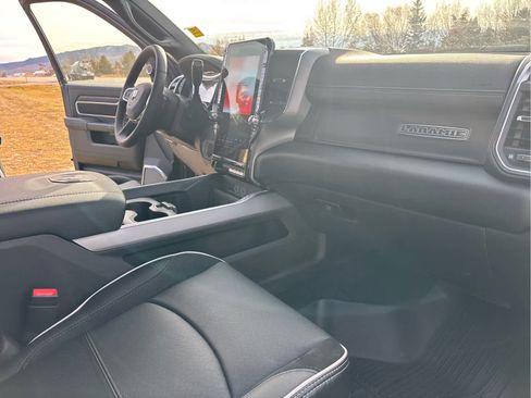 New 2025 RAM 3500 Laramie image 27