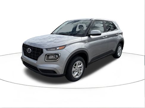New 2026 Hyundai Venue SE image 7