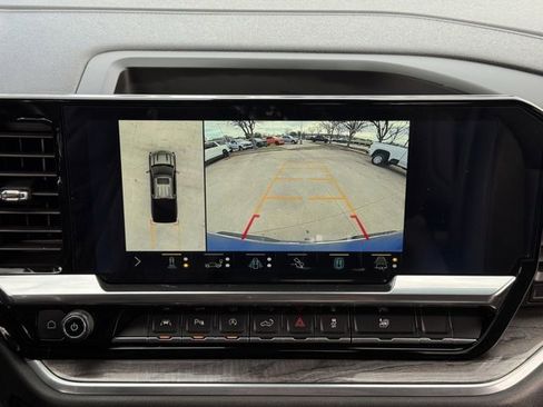 Used 2022 Chevrolet Silverado 1500 LTZ image 18