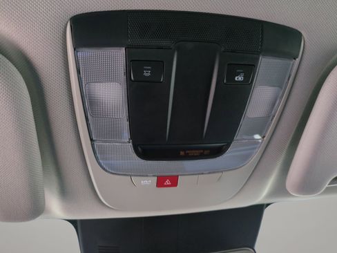 Certified 2026 Kia Sorento LX FWD image 22