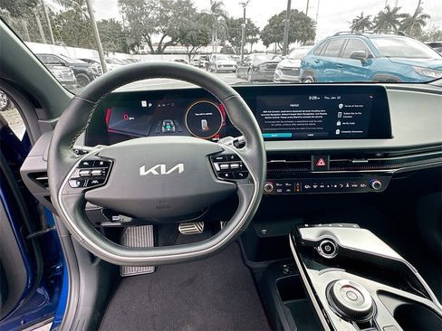 Used 2024 Kia EV6 GT-Line image 12