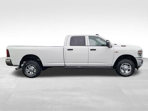 New 2026 RAM 2500 Tradesman AWD/4WD image 7