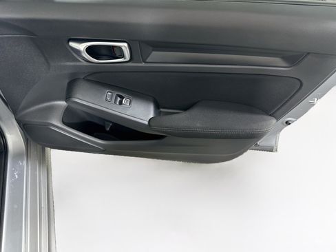 Used 2022 Honda Civic Sport image 29