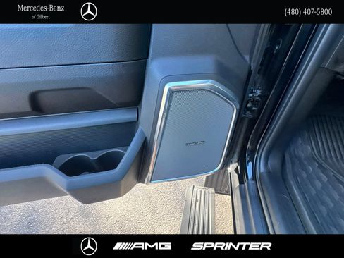 Used 2026 RAM 3500 Laramie AWD/4WD image 18