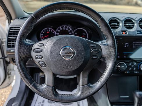 Used 2012 Nissan Altima 3.5 SR image 13