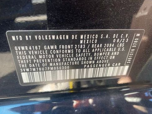 Used 2023 Volkswagen Jetta SE FWD image 6