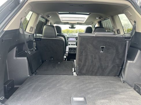 Used 2021 Volkswagen Atlas SEL Premium image 39