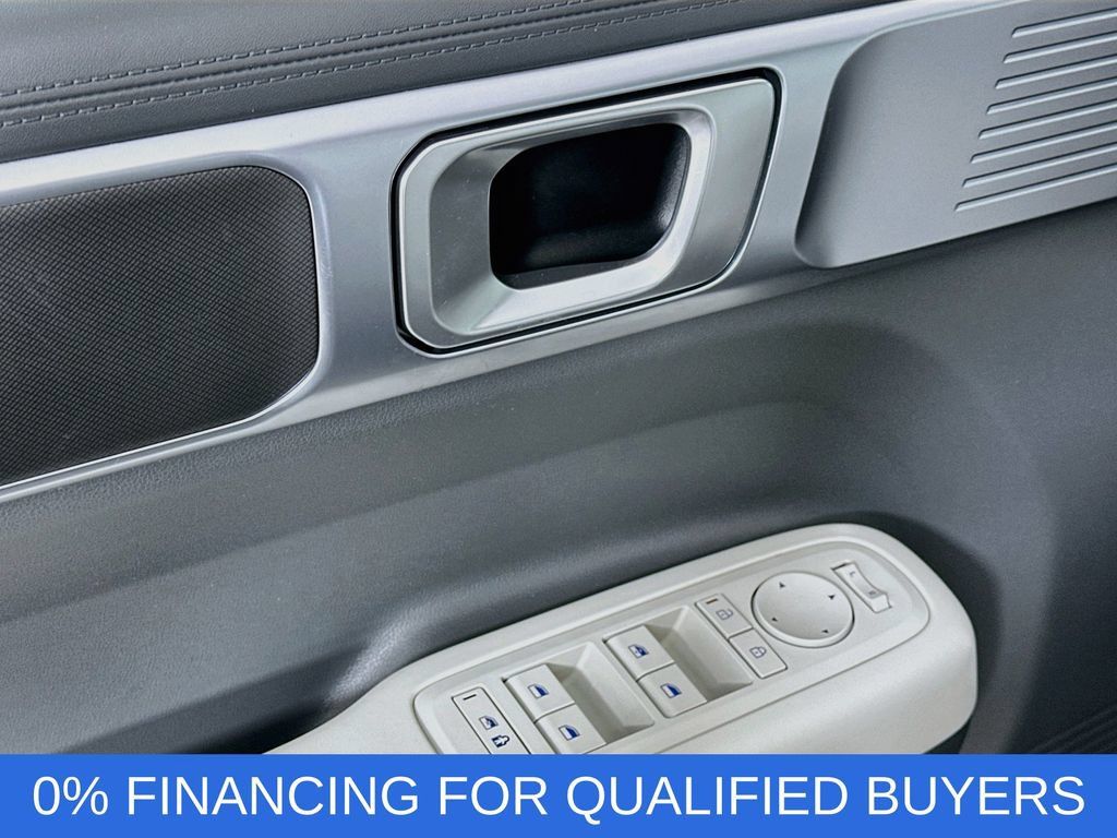 Certified 2026 Hyundai Santa Fe SE FWD image 17