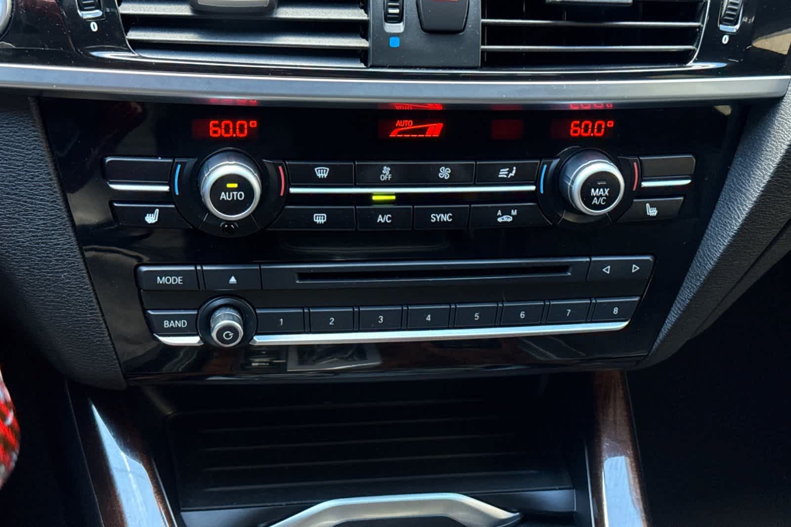 Used 2016 BMW X4 xDrive35i AWD/4WD image 22