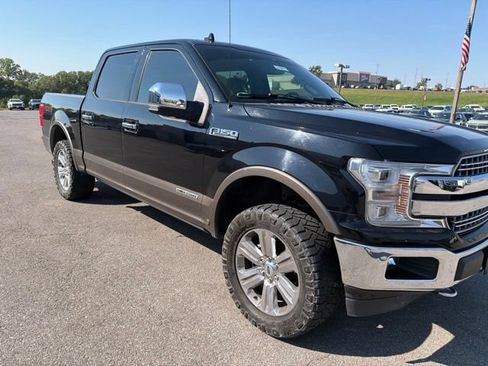 Used 2018 Ford F150 Lariat w/ Equipment Group 502A Luxury AWD/4WD image 8