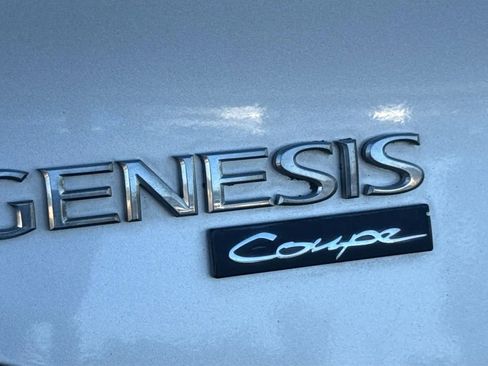 Used 2010 Hyundai Genesis 2.0T RWD image 44