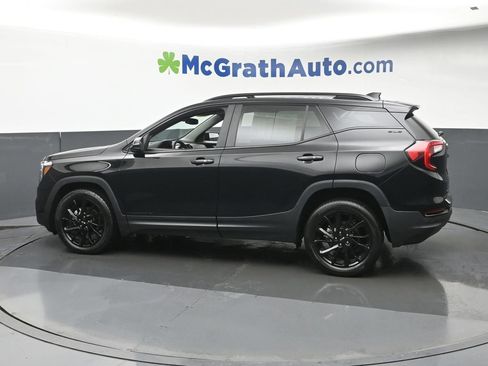 Used 2024 GMC Terrain SLE w/ Driver Convenience Package FWD image 23