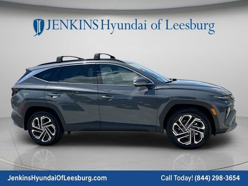 New 2026 Hyundai Tucson Limited AWD/4WD image 2