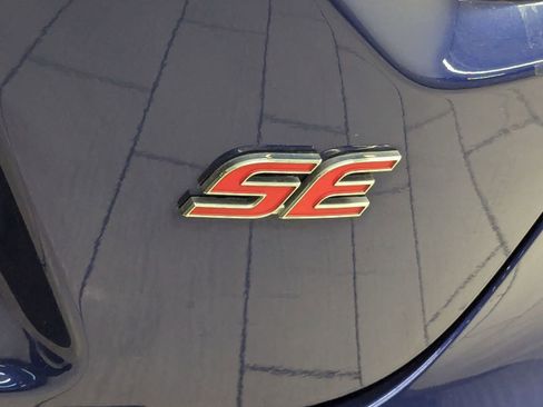 Used 2022 Toyota Corolla SE image 27