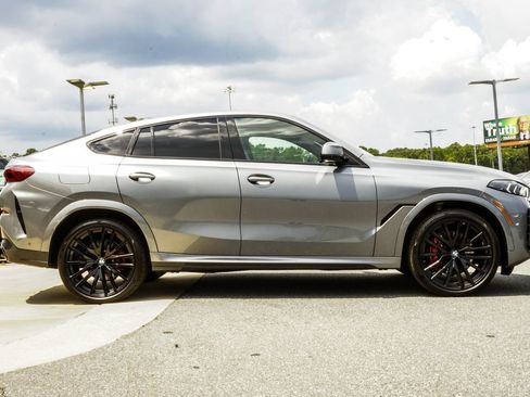 Used 2025 BMW X6 xDrive40i w/ Executive Package AWD/4WD image 6