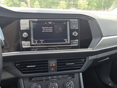 Used 2024 Volkswagen Jetta S FWD image 16
