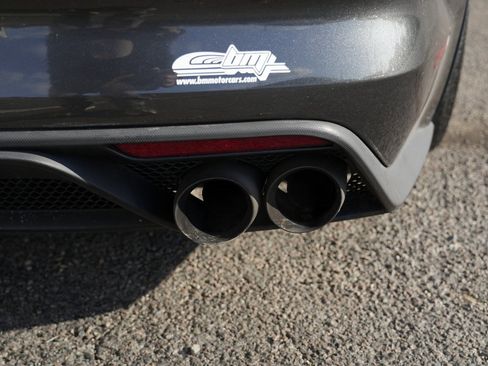 Used 2017 Ford Mustang Shelby GT350 image 30