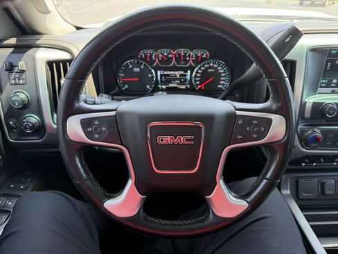 Used 2019 GMC Sierra 2500 SLT w/ Duramax Plus Package image 19