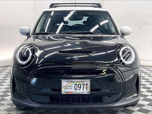 Used 2024 MINI Cooper SE FWD image 2