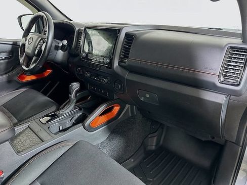 Used 2023 Nissan Frontier PRO-4X w/ Pro Convenience Package AWD/4WD image 30