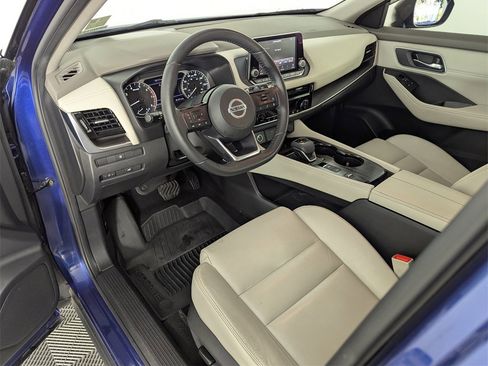 Used 2021 Nissan Rogue SL image 11