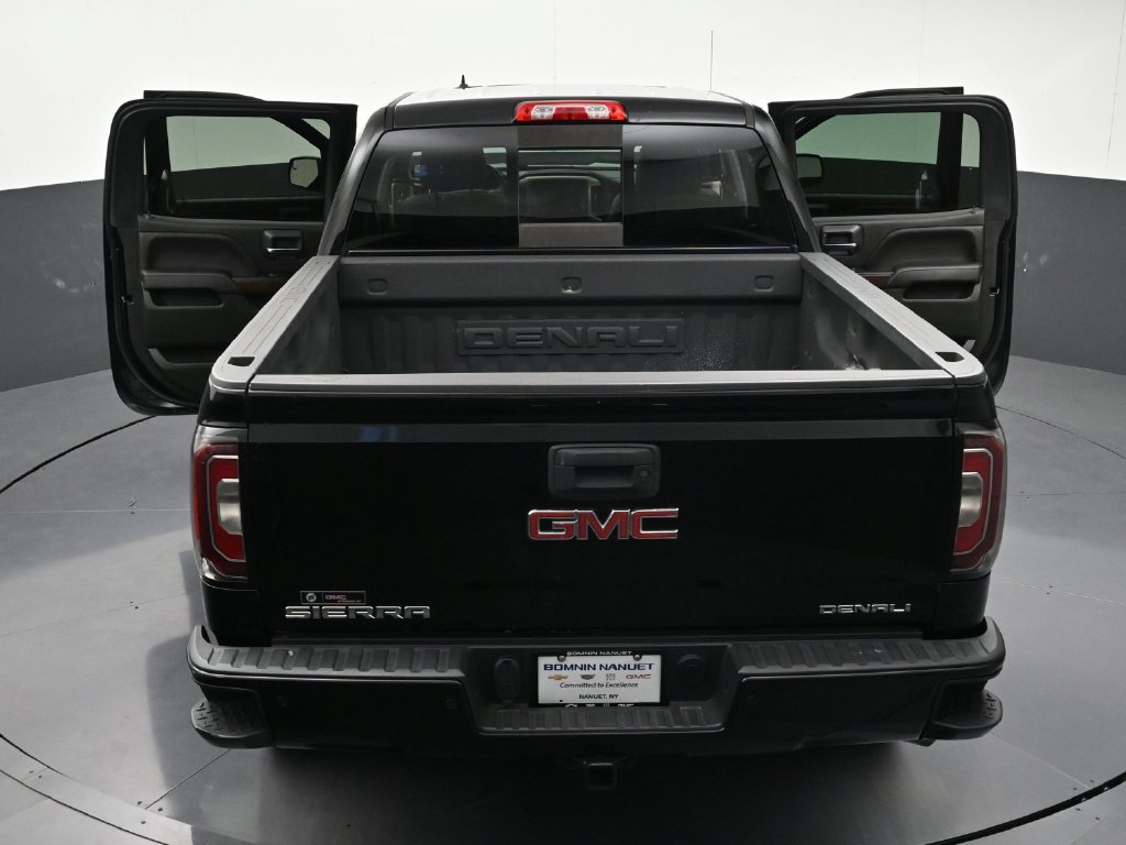 Used 2018 GMC Sierra 1500 Denali w/ Denali Ultimate Package AWD/4WD image 35