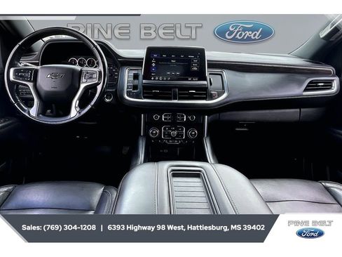 Used 2021 Chevrolet Tahoe Z71 w/ Z71 Signature Package AWD/4WD image 13