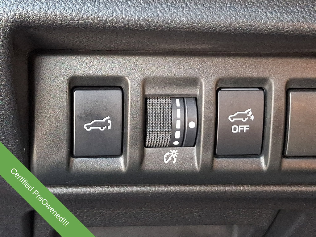 Used 2024 Subaru Outback Premium AWD/4WD image 25