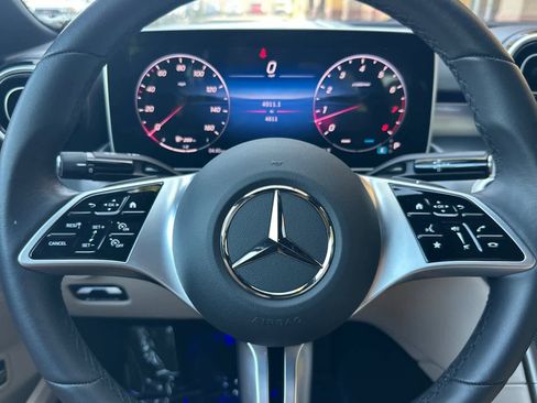 Certified 2025 Mercedes-Benz C 300 4MATIC Sedan image 21
