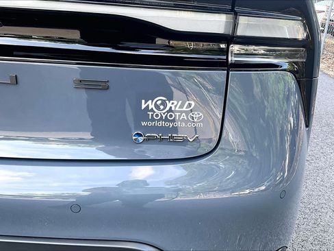 Certified 2026 Toyota Prius Plug-In Hybrid FWD image 10