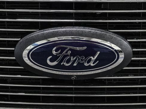 Certified 2022 Ford F450 King Ranch w/ Chrome Package image 13