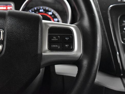 Used 2018 Dodge Journey SE w/ Popular Equipment Group image 9