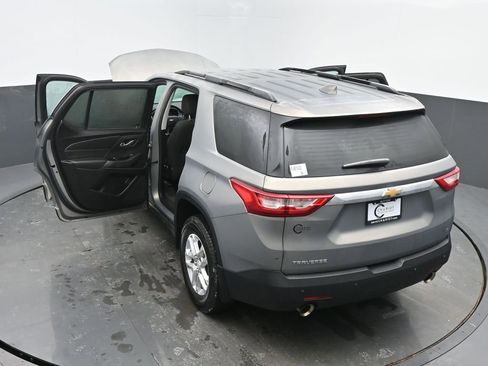 Used 2019 Chevrolet Traverse LT image 50