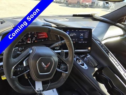 Used 2021 Chevrolet Corvette Stingray Premium Cpe w/ Z51 Performance Package image 17