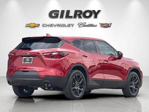 Used 2021 Chevrolet Blazer LT w/ LPO, Black Accent Package FWD image 3