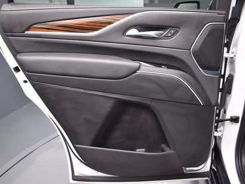 Used 2024 Cadillac Escalade Premium Luxury w/ LPO, Floor Liner Package AWD/4WD image 28