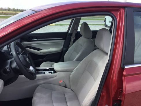 Used 2021 Nissan Altima 2.5 SV FWD image 13