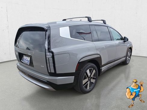 New 2026 Hyundai Ioniq 9 SEL image 5