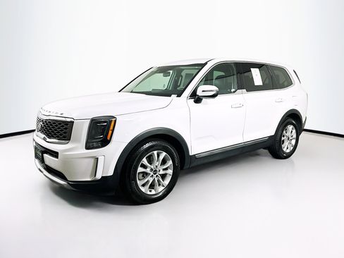 Used 2021 Kia Telluride LX AWD/4WD image 3