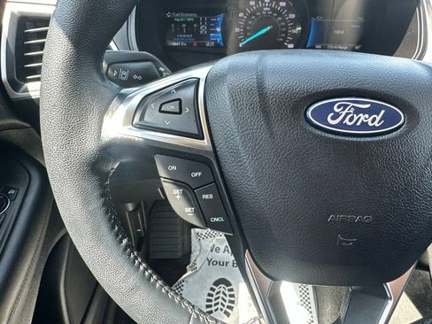 Used 2024 Ford Edge SEL w/ Convenience Package AWD/4WD image 15