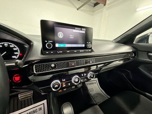 Used 2024 Honda Civic Sport image 17