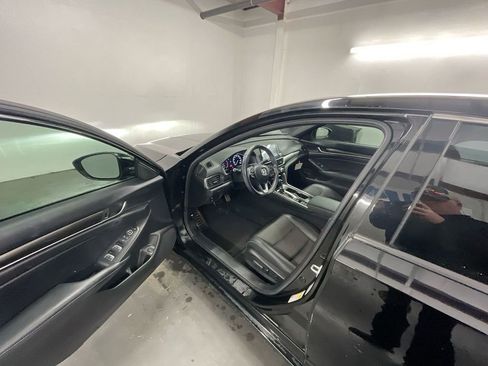 Used 2022 Honda Accord Sport image 10