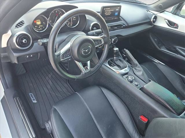 Used 2023 MAZDA MX-5 Miata Grand Touring RWD image 9