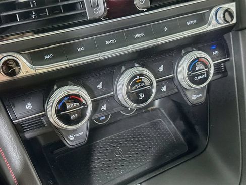 Used 2023 Genesis G70 2.0T w/ Sport Prestige Package AWD/4WD image 27