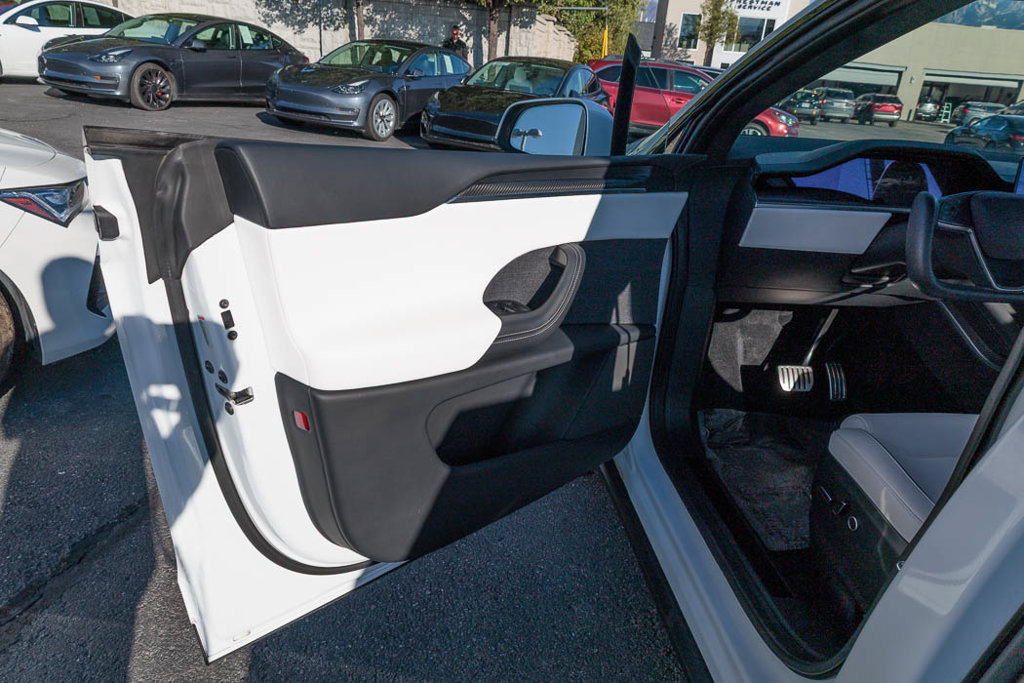 Used 2023 Tesla Model X Plaid AWD/4WD image 28
