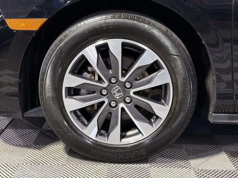 Used 2021 Honda Odyssey EX-L image 16